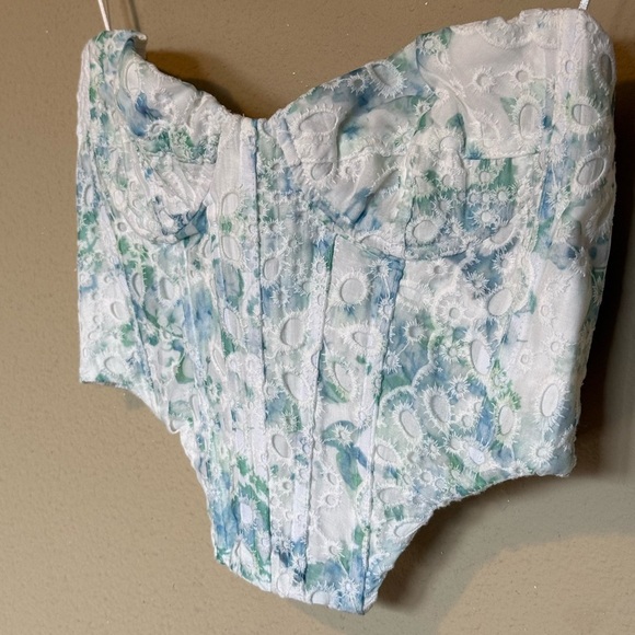 Bardot Lila Bustier Embroidered Corset in Water Floral Size Medium - Picture 3 of 7